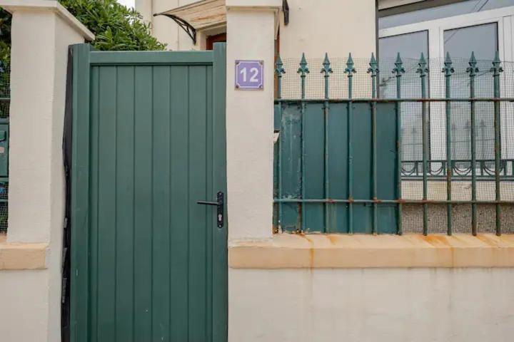 "La Baigneuse" Vallon Des Auffes Marsiglia Esterno foto